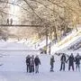 Seit letzter Woche ist Eislaufen am Lendkanal möglich