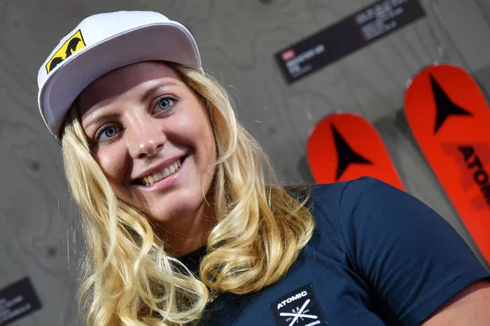 Sabrina Maier: Schien- und Wadenbeinbruch bei Speed-Training Mitte November in Copper Mountain (USA)
