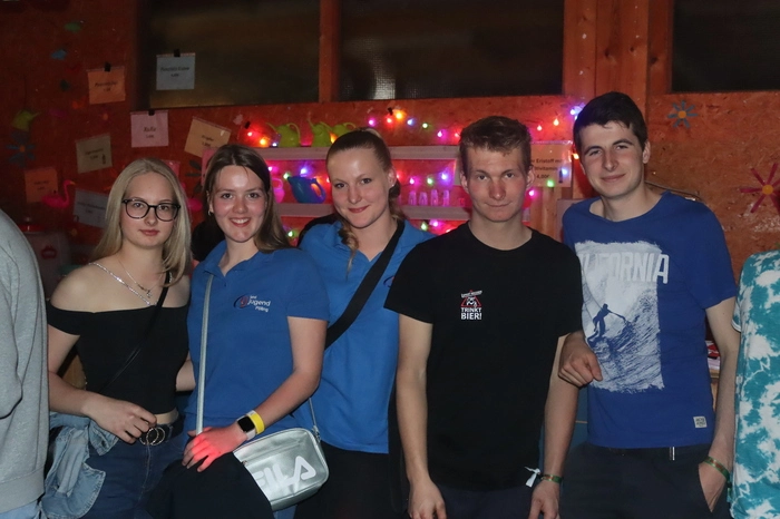Wenn die Landjugend eine Veranstaltung organisiert, kommen auch immer befreundete LJ-Mitglieder zum Feiern.