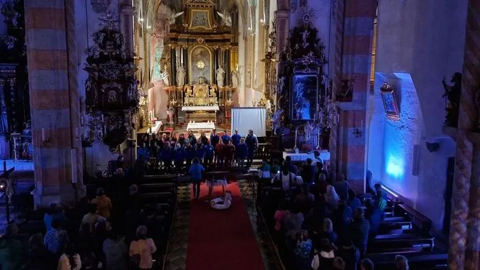 Der 1. ökonomische Jugendgottesdienst war ein voller Erfolg