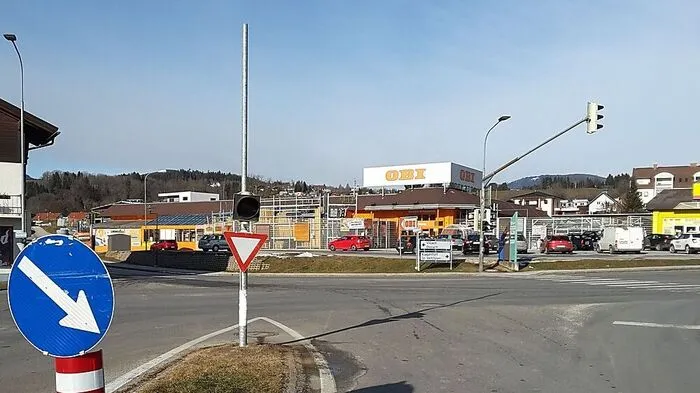 An dieser Kreuzung ereignete sich der Unfall. Die Ampel muss nun repariert werden