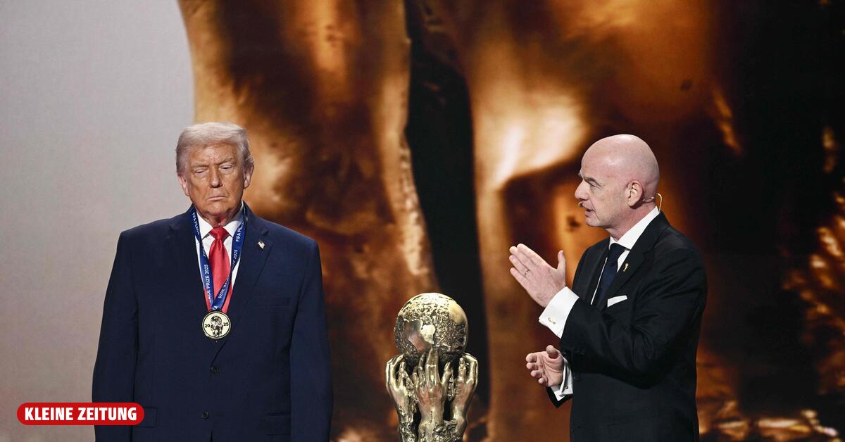 Bei der WM-Auslosung: Donald Trump erhält den FIFA-Friedenspreis