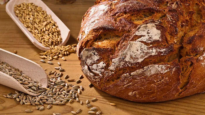 Frischer Brotlaib