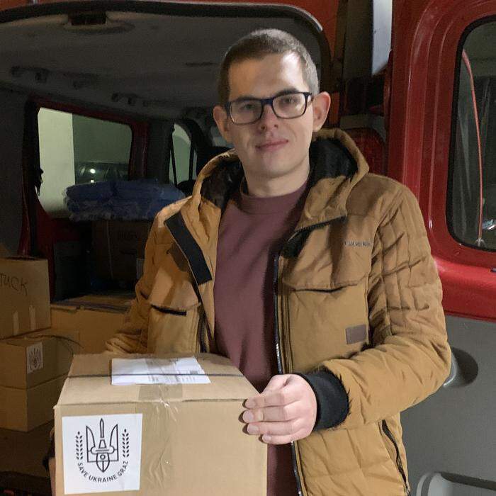 Der in Graz lebende Ukrainer Bohdan Andrusyak sammelt mit "Save Ukraine Graz" Hilfsgüter für die Menschen in seinem Heimatland