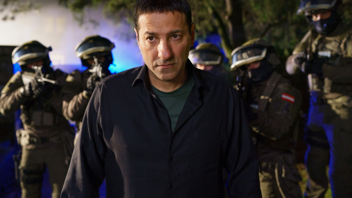 Wiener Mileu und frische Gesichter in „Hades“