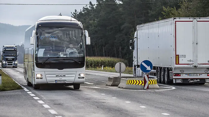 Der Bezirk ist vom Transitverkehr geplagt – Verordnungen sind schwer zu realisieren
