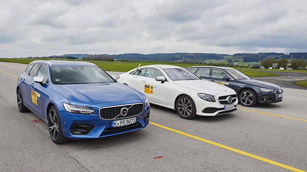 Der ÖAMTC hat die Systeme von Audi A4, Volvo V90 und Mercedes E-Klasse getestet