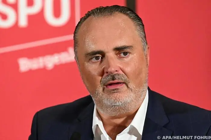 „Ich merke, dass die Luft ein bisschen dünner wird.“ - Keine Parteitags-Nachwehen, sondern erneute Kehlkopf-OP bei Burgenlands Landeshauptmann Hans Peter Doskozil (SPÖ).