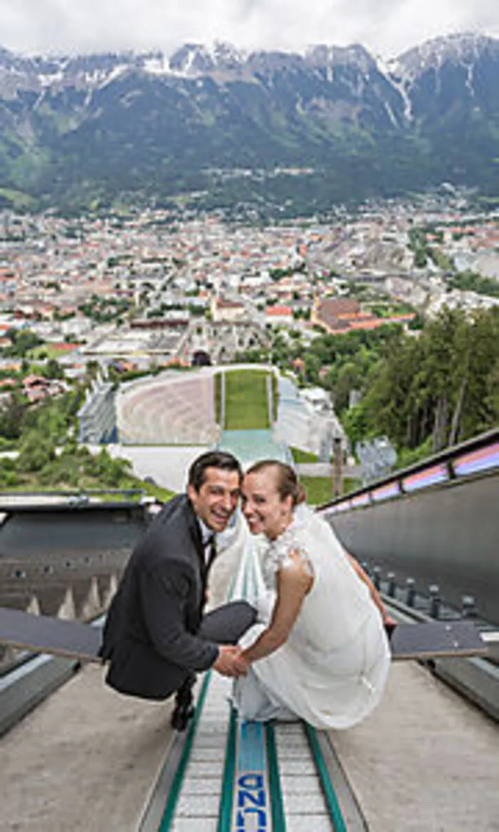 Auf dem Balken der Bergiselschanze