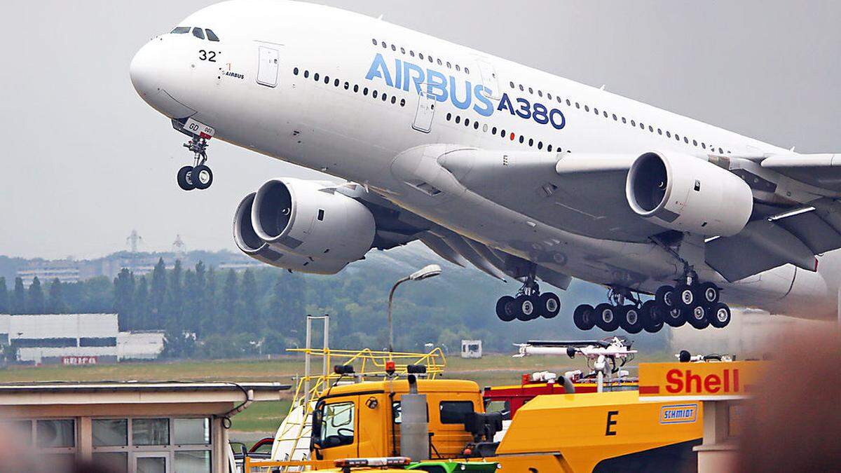 Airbus übertrumpfte im ersten Halbjahr seinen Rivalen Boeing