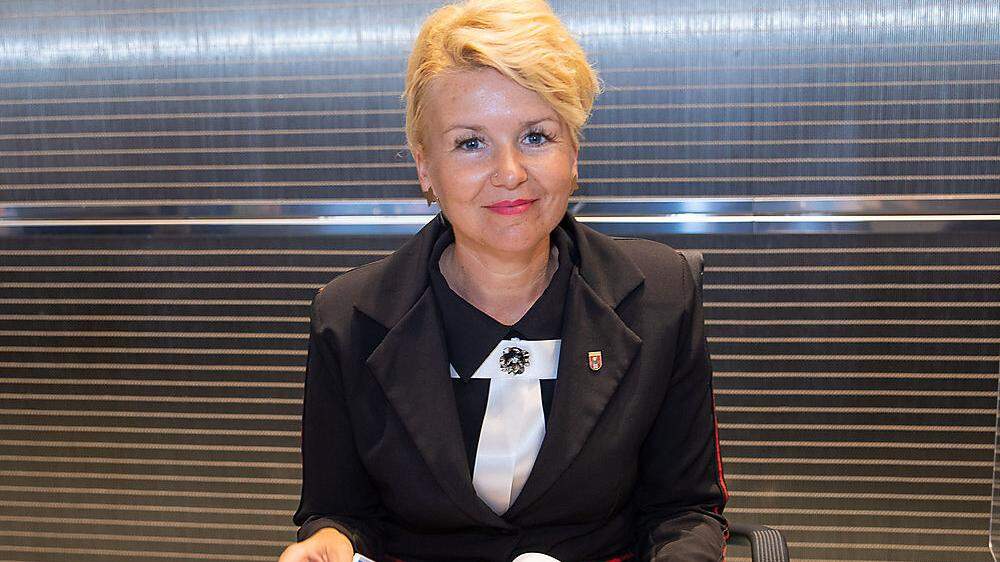 Sandra Wassermann ist Oppositionelle auf der Regierungsbank