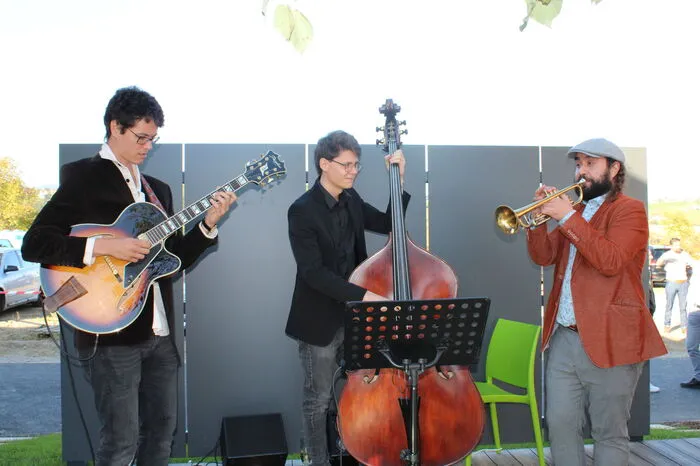 Für musikalische Umrahmung sorgte das Trio "The Night Owls"