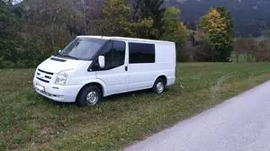 In diesem Fahrzeug wurden die Flüchtlinge transportiert