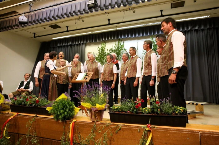 ... die Sängerrunde St. Salvator (Ulrike Liegl) ... 