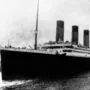 Der Luxusdampfer "Titanic", seinerzeit das größte Schiff der Welt, war im April 1912 auf seiner Jungfernfahrt von Großbritannien nach New York mit einem Eisberg zusammenstoßen und im Nordatlantik gesunken