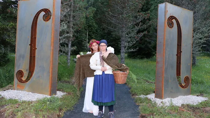 Am Foto von Links: Monika Peitler und Sabine Brandner.