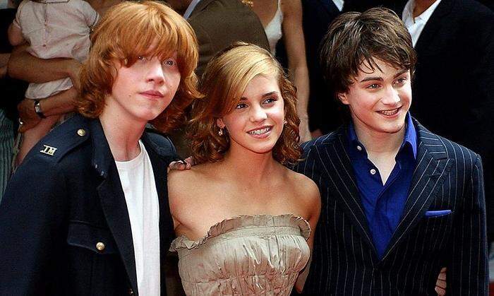 Diese drei wurden durch die „Harry Potter“-Filme berühmt: Rupert Grint, Emma Watson und Daniel Radcliffe 2001