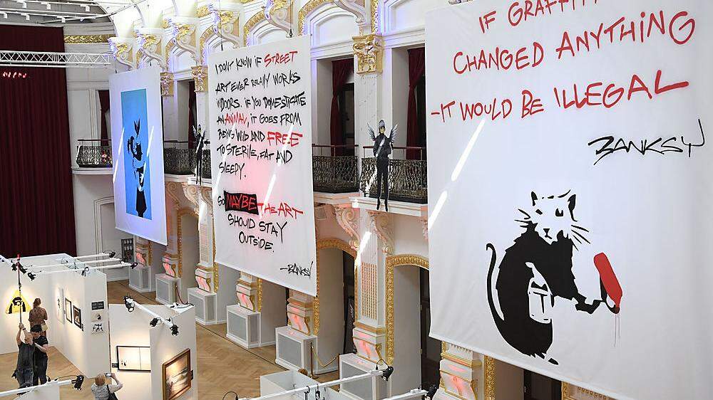 Derzeit ist eine Ausstellung mit reproduzierten Banksy-Werken in Wien zu sehen