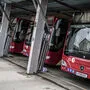Eine junge Frau steckte sich bei einer Busfahrt an