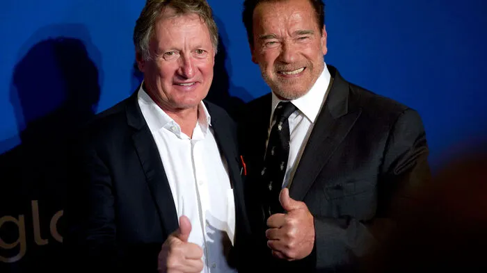 Arnold Schwarzenegger bat im Kitzbühel Country Club in Reith bei Kitzbühel zum Charity-Dinner samt Auktion für den Klimaschutz, konkret für die "Schwarzenegger Climate Initiative".