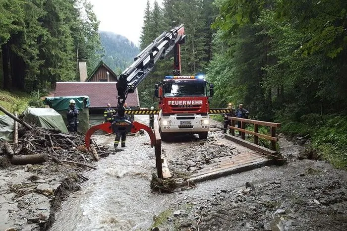 In Kammern machte der Fadelgraben große Probleme. Eine Brücke wurde stark beschädigt.