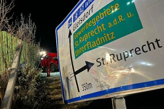 Er erlitt dabei leichte Verletzungen.