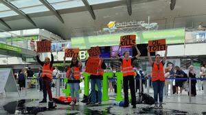 Klimaproteste am Flughafen in Dortmund