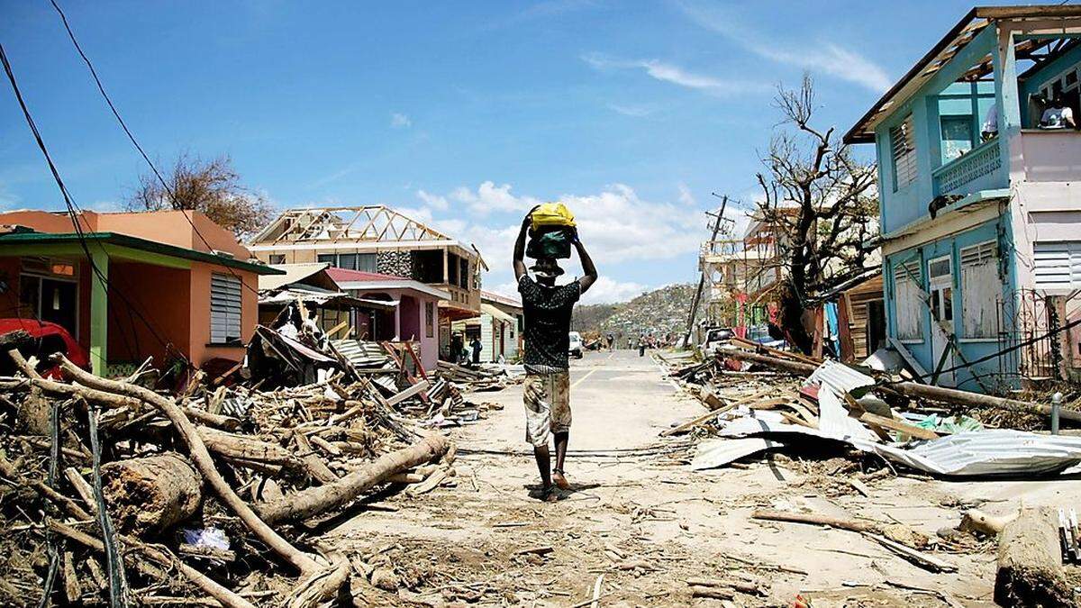 &quot;Maria&quot; hinterließ heftige Zerstörungen in der Karibik (Insel Dominica)