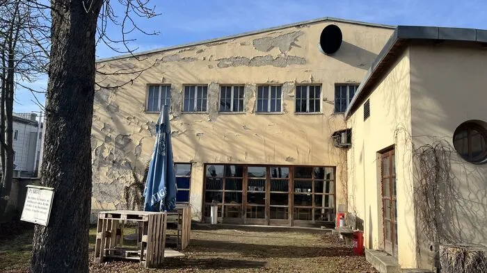 Seit Jahrzehnten hat die Brau Union das Brauhaus Puntigam nicht mehr aufgemöbelt. Jetzt ist es schon deutlich mehr als nur abgewohnt ...