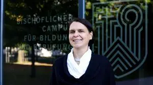 Renate Höck ist die erste Frau an der Spitze des 1856 gegründeten Gymnasiums