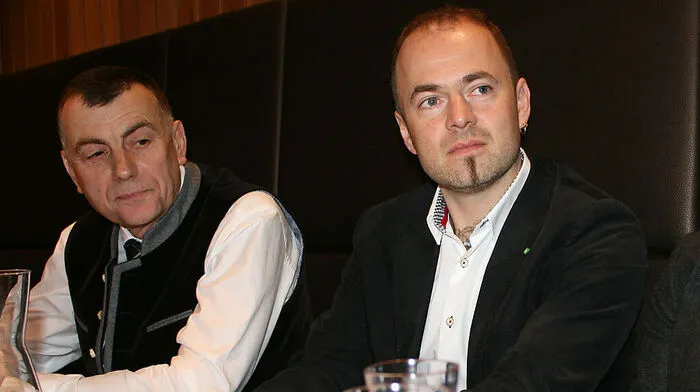 Der Bauernbund mit Osttirols Spitzenkandidaten Konrad Kreuzer (links) und dem Tiroler Spitzenkandidaten Josef Hechenberger musste Mandate an Blau und Grün abgeben