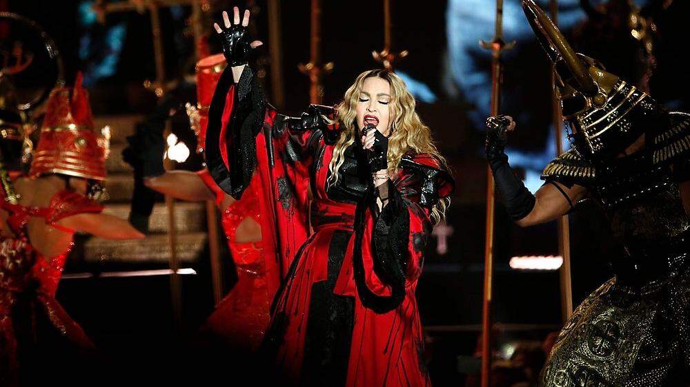 Madonna während der später abgebrochen Konzerttour