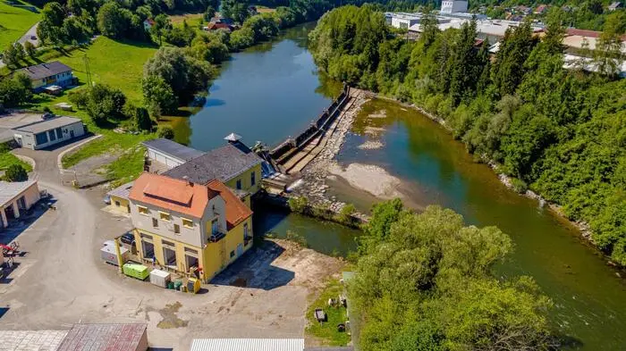 Das "Werk 1" wird abgerissen, hier kommt das neue Laufkraftwerk hin