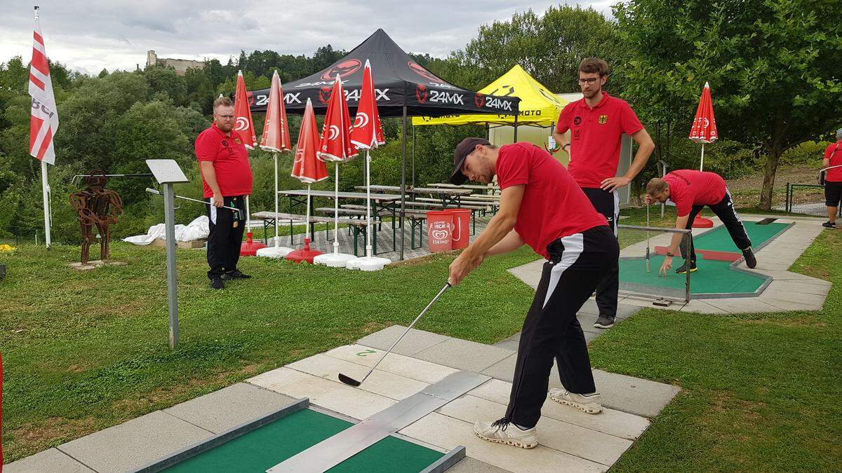 Mehr als 130 Spielerinnen und Spieler sowie Trainer nehmen an der Bahnengolf-EM in Voitsberg teil. Deutschland (Foto) zählt zu den Favoriten