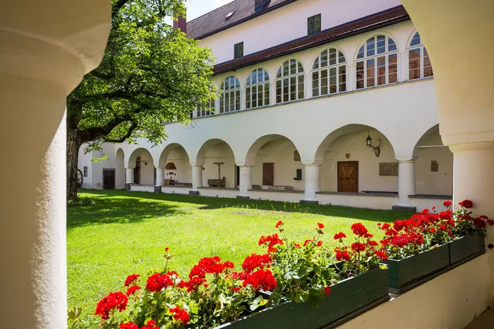 Der malerische Innenhof