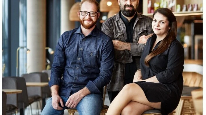 "Mastermind" Konstantin Filippou (Mitte), Küchenchef Stefan Edelsbrunner und Gastroleiterin Nora Pein...