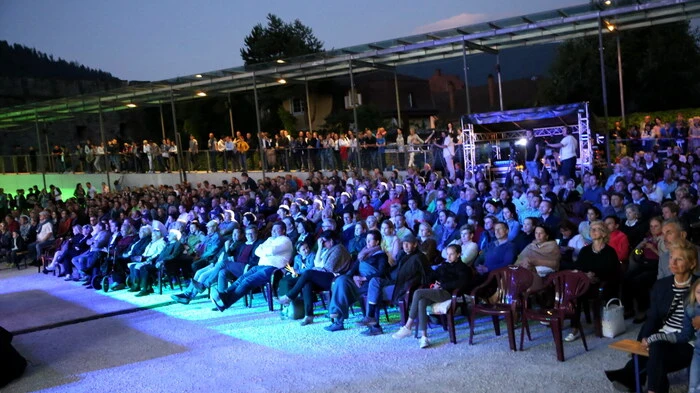Kaum fassen konnte der Fürstenhof in Friesach am Samstag die zahlreichen Besucher, ... 