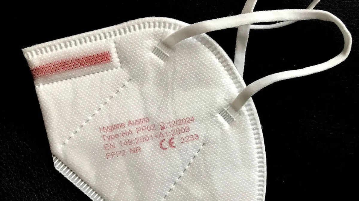 CORONA: HYGIENE AUSTRIA / FFP2-MASKE