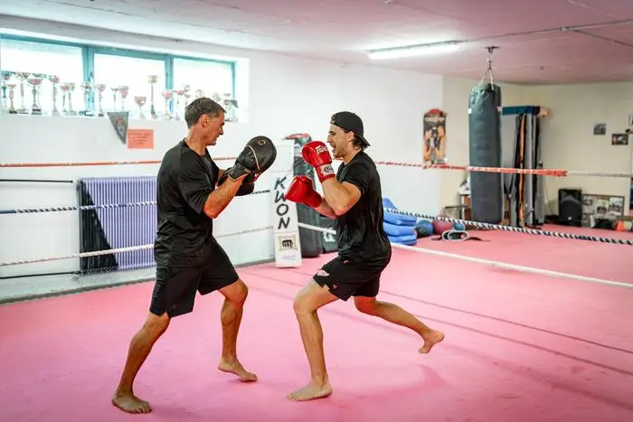 Im Sommer war mit Bernie Sussitz Kickbox-Training in Klagenfurt angesagt
