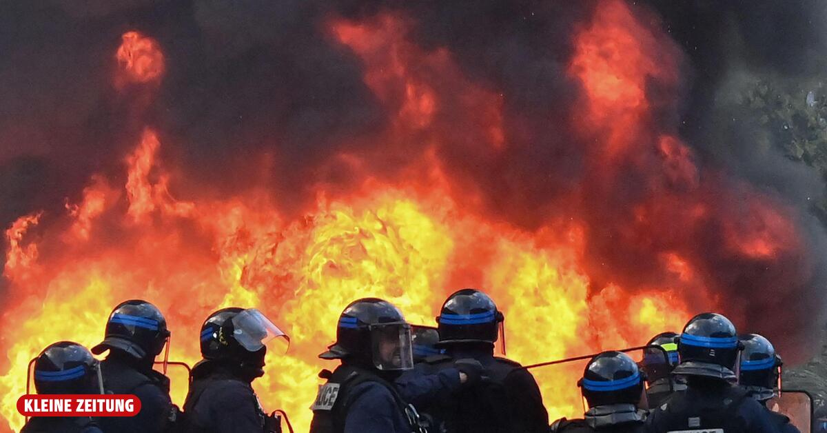 Schwere Ausschreitungen bei landesweiten Protesten in Frankreich