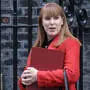 Keir Starmers Ex-Stellvertreterin Angela Rayner wirkt bereit für die Führung der Labour Party