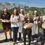 Gailtaler Lebensmittelproduzenten rückten ihre Vielfalt vor der Bergkulisse des Nassfelds in den Fokus