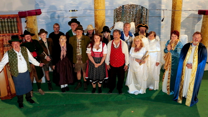 Der "Brandner Kaspar" ist mittlerweile gut bekannt. Die Theatergruppe Pack transferierte die Geschichte in die Weststeiermark - und bekam dafür viel Applaus.