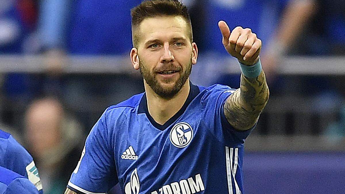 Guido Burgstaller zeigt derzeit bei Schalke groß auf