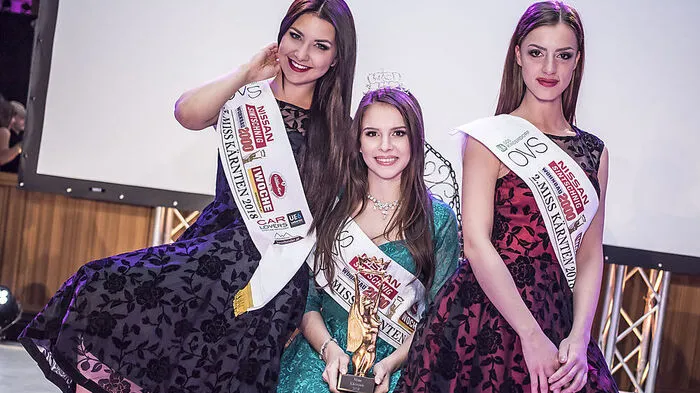 Von links: Drittplatzierte Julia Maria Ebner, Miss Kärnten 2018 Johanna Zarka und Vize Miss Jasmin Oberdorfer.