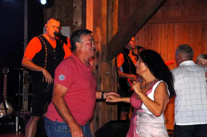 Das 72. Parkfest der Freiwilligen  Feuerwehr Gersdorf an der Feistritz unter ihrem aktiven Kommandanten Gerald Pichler und dessen Mannschaft lockte auch heuer wieder zahlreiche Festgäste aus dem Oststeirischen Raum an.