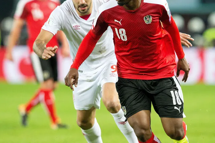 Kevin Danso:3. Bereitete mit einer herrlichen Maßvorlage den Ausgleich zum 1:1 vor, bekundete defensiv allerdings doch einige Abstimmungsprobleme mit Dragovic und verlor in einigen Situationen den Überblick.