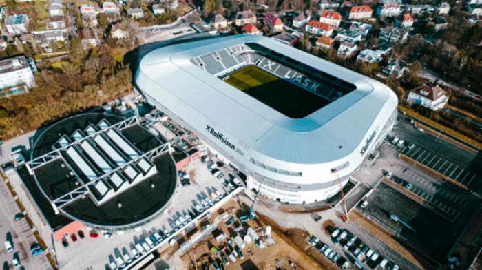Ganz fertig ist das neue LASK-Stadion noch nicht.