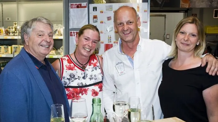 Freunde für Freunde ist ein Netzwerk, dem rund 90 Personen angehören und das Hans Köstner gegründet hat.