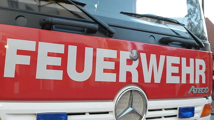 Feuerwehr musste ausgeflossenes Öl binden